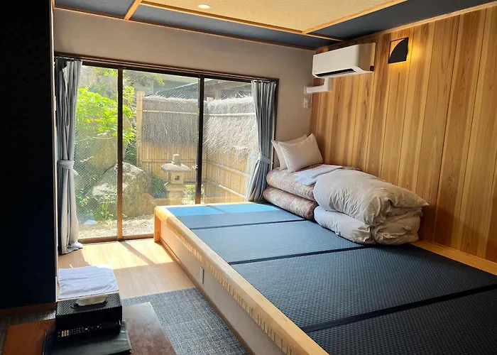 Onsen & Garden -Asante Inn-