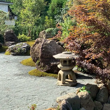 Onsen & Garden -Asante Inn- Hakone Exterior photo