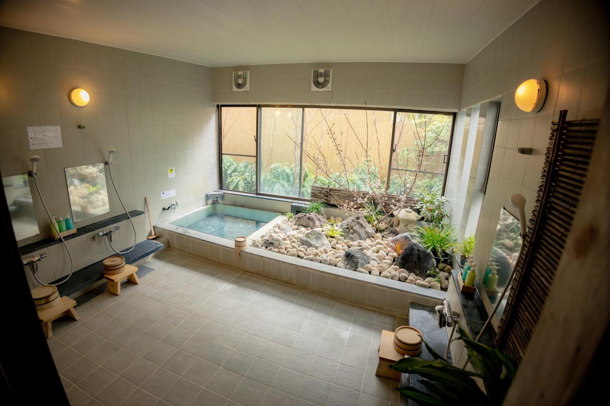 Onsen & Garden -asante Inn- Guest house Hakone